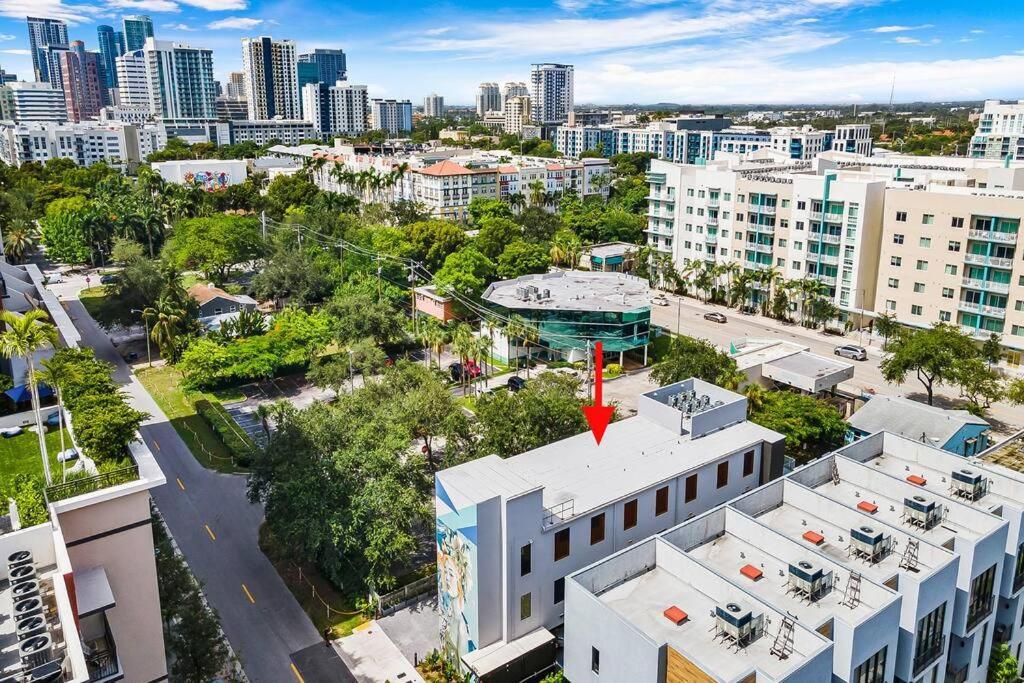 Pretty Rola 201 Luxury 1B1B W King Bed At Downtown Fort Lauderdale Dış mekan fotoğraf