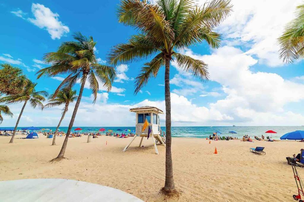 Pretty Rola 201 Luxury 1B1B W King Bed At Downtown Fort Lauderdale Dış mekan fotoğraf